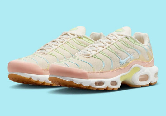 TN Air Max Plus ‘Crimson Tint’