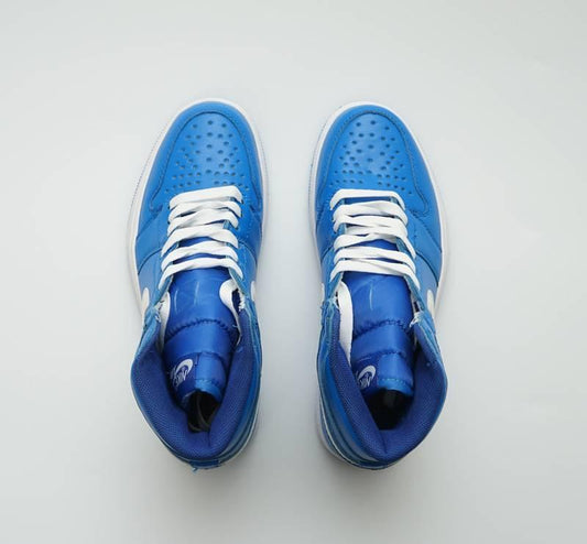 Air Jordan 1 Retro High ‘Sail-Hyper Royal’
