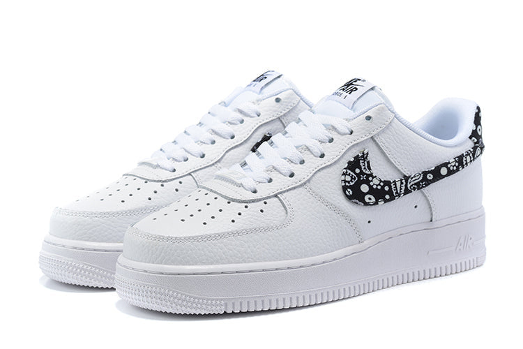 Air Force 1 Essentials Black Paisley