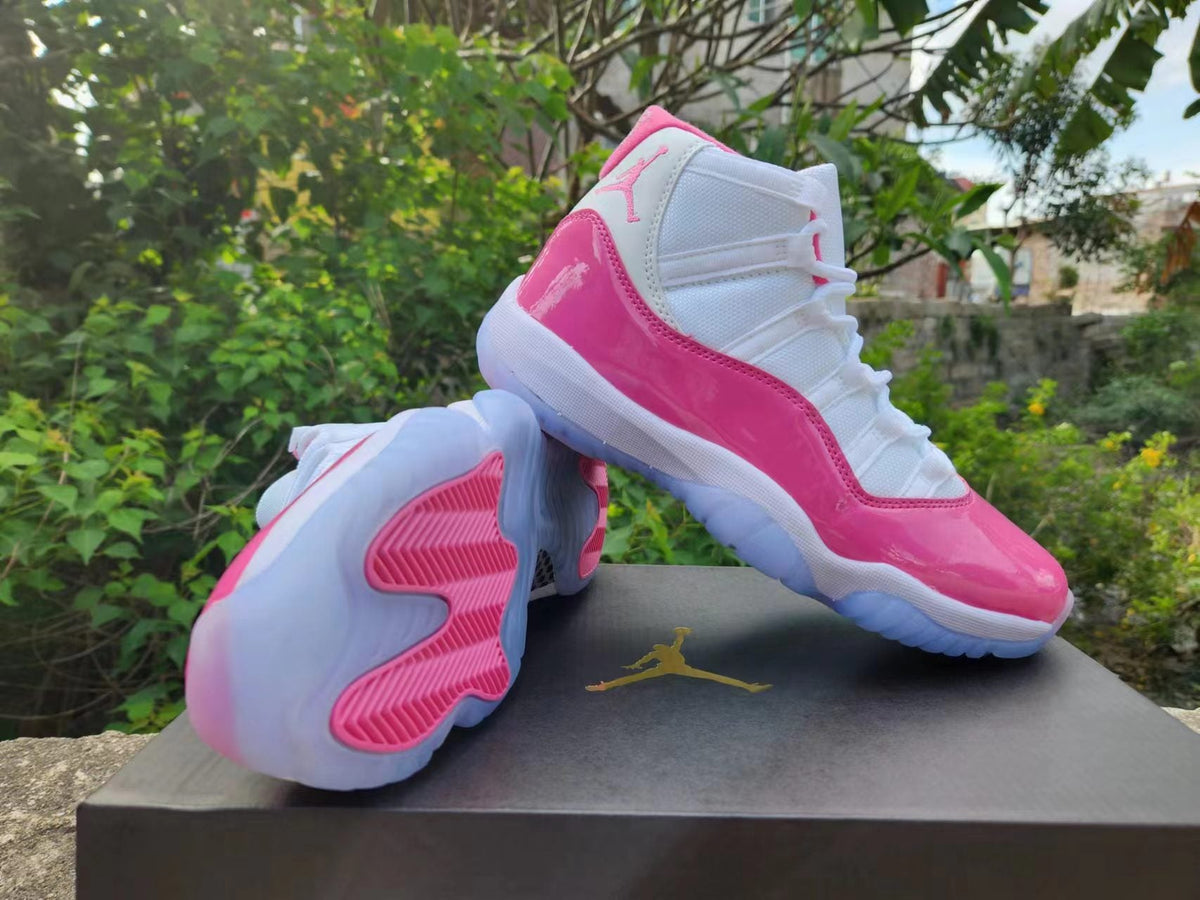 Air Jordan 11 "Pink Valent's"