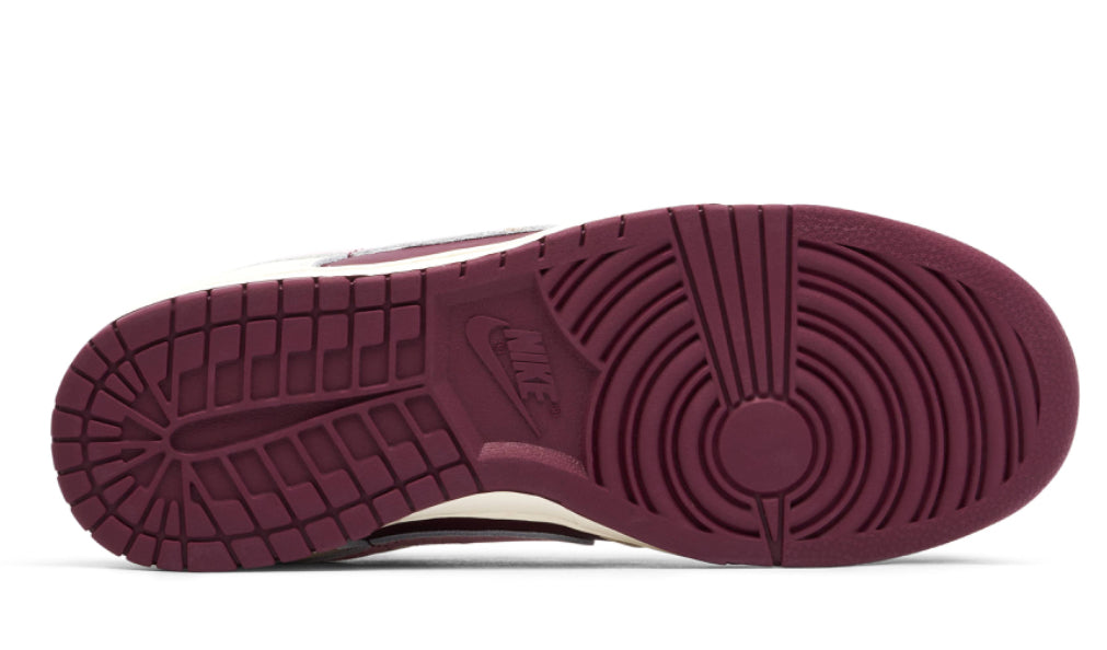 Dunk Low ´Night Maroon and Medium Soft Pink’
