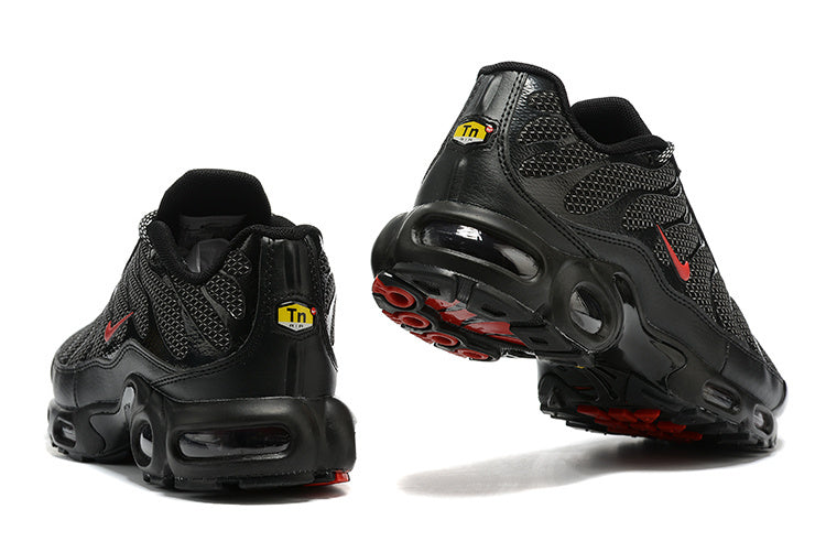 TN Air Max Plus ‘Bred Red’