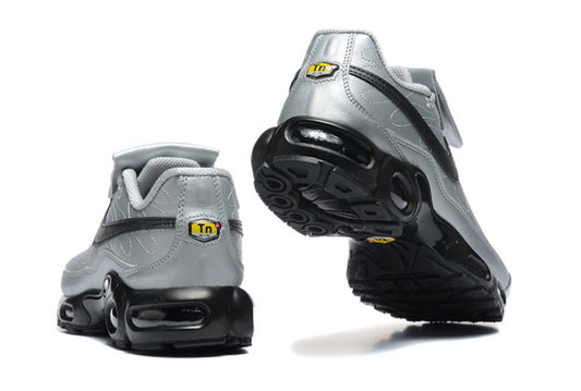 Nike Air Max Plus Tiempo « Grey »