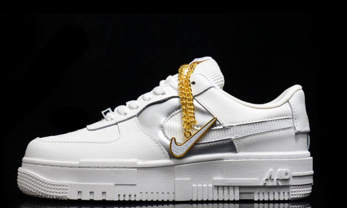 Air Force 1 Low Pixel ‘Grey Gold Chain’ 36/44