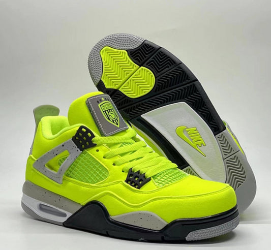 Air Jordan 4 ‘Retro Fluo’