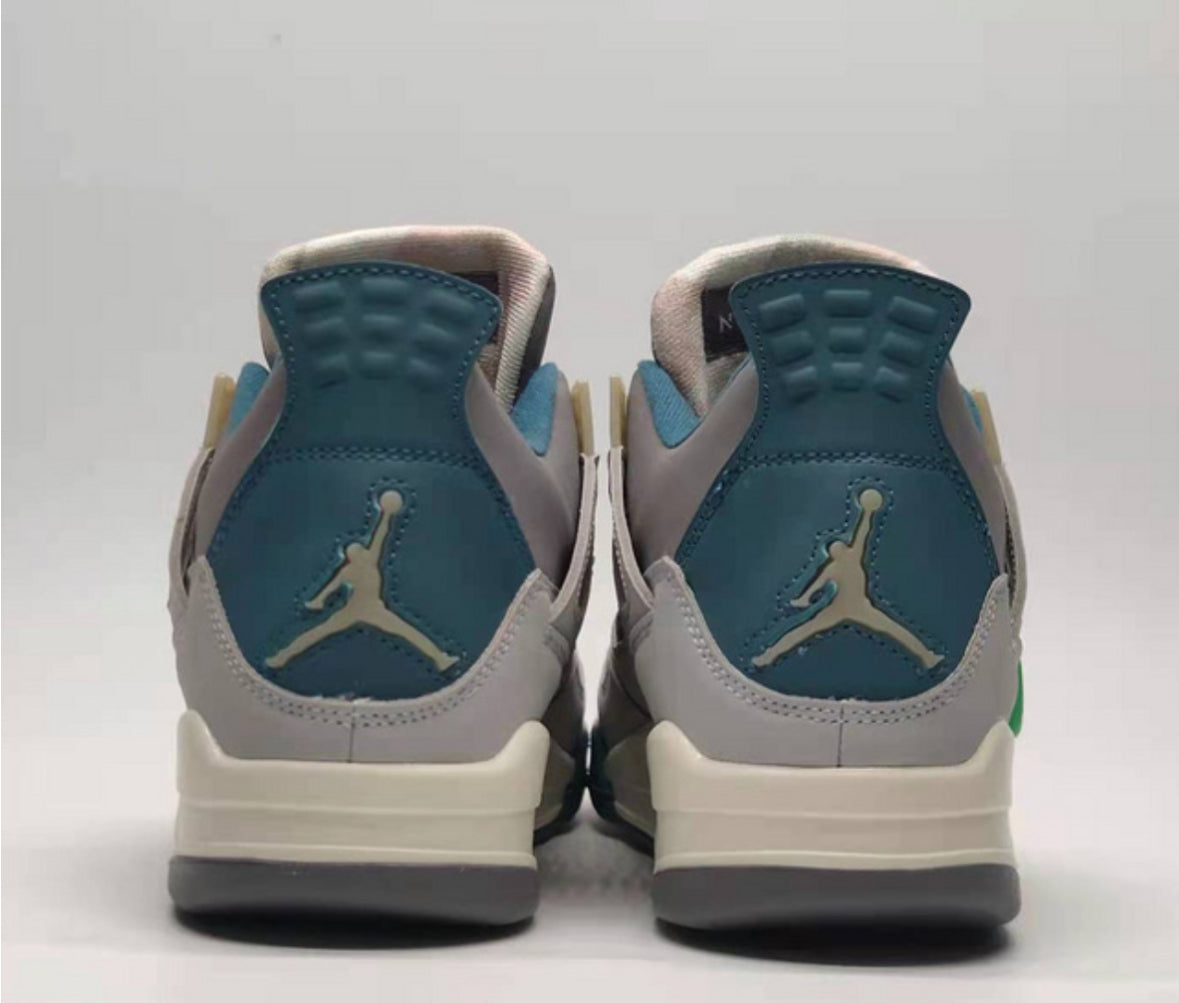 Air Jordan 4 ‘SE Craft Gray Rabbit’