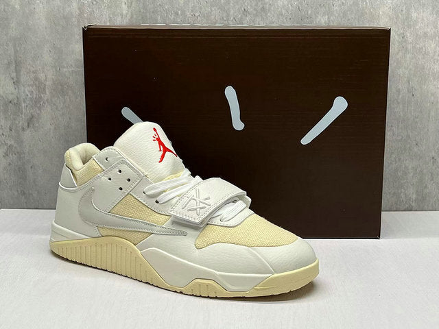 Air Jordan 1 Low ‘x Travis Scott Jumpman White’ 36/47