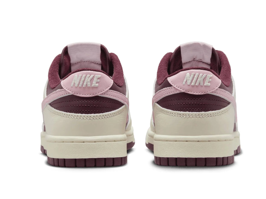 Dunk Low ´Night Maroon and Medium Soft Pink’