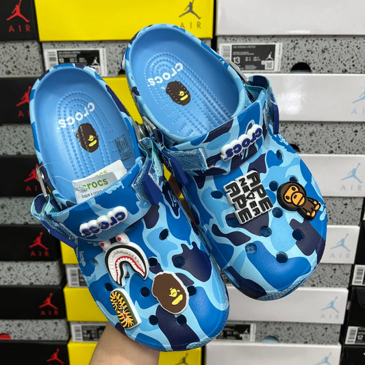 A BATHING APE®︎ × Crocs