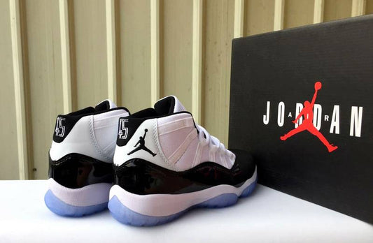 Air Jordan 11 'Concord'