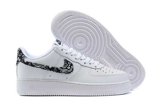 Air Force 1 Essentials Black Paisley