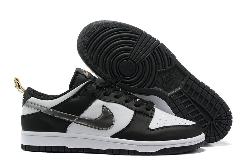 Dunk Low ´Black White Metallic (Gs)’