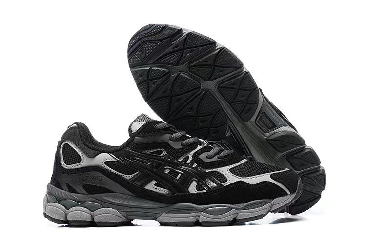ASICS ‘Gel NYC Black/Grey’