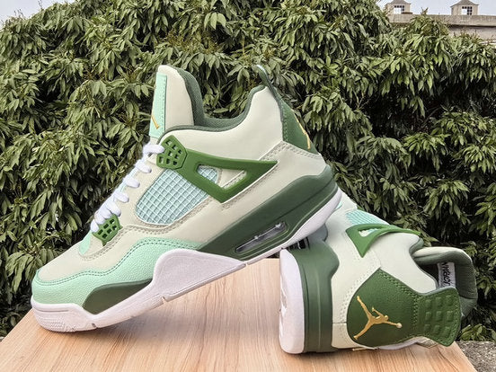 Air Jordan 4 ‘First Class’
