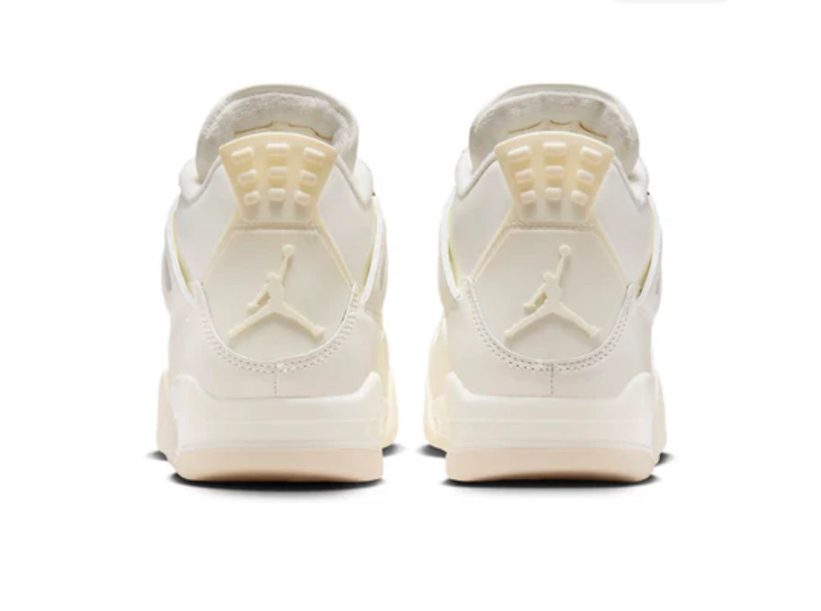 Air Jordan 4 Retro 'Metallic Gold'