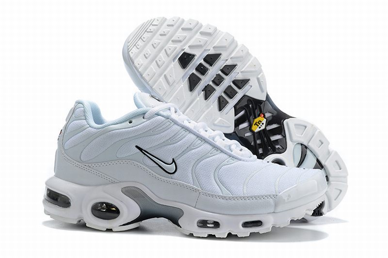 TN Air Max Plus ‘Black & White’