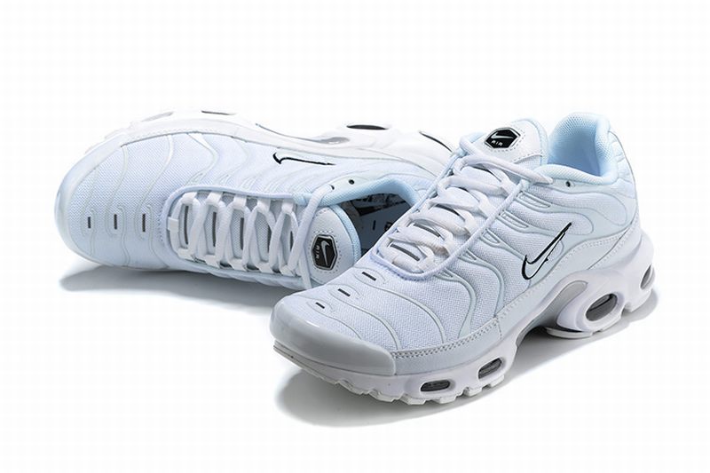 TN Air Max Plus ‘Black & White’