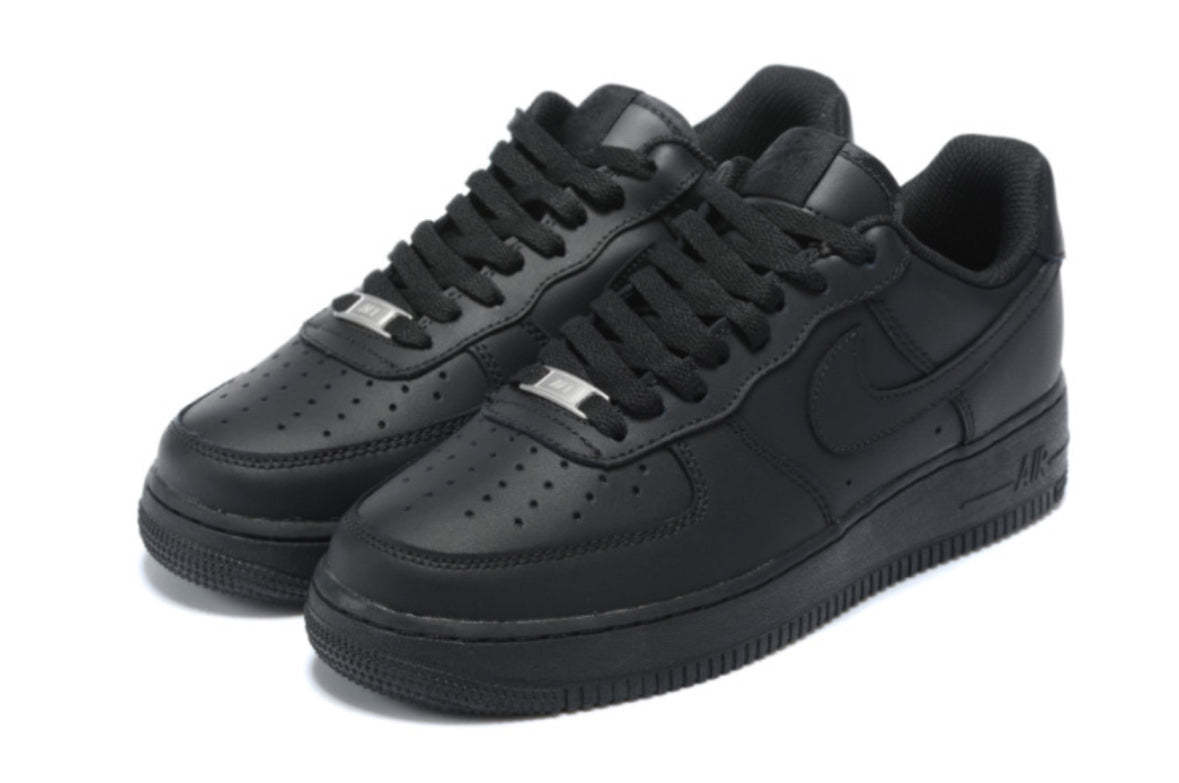 Air Force one ‘Full Black’