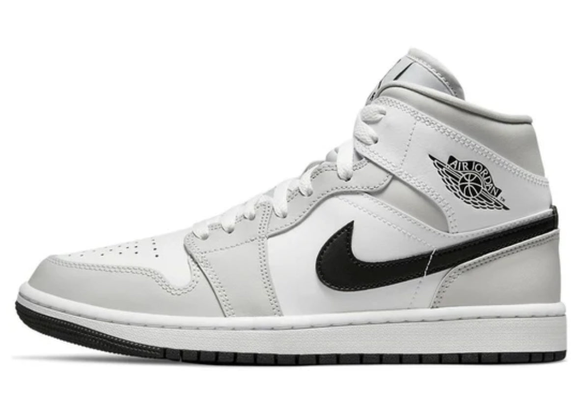 Air Jordan 1 Mid 'Grey Fog'