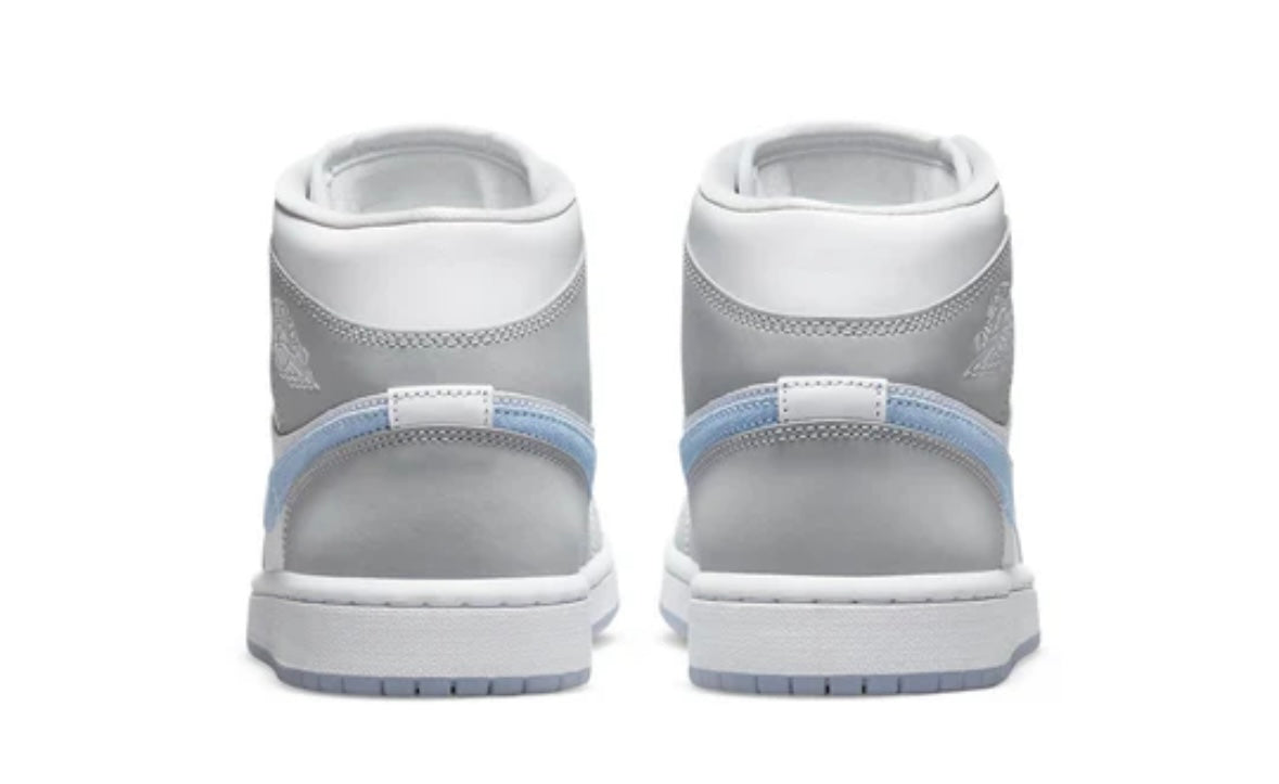 Air Jordan 1 Mid 'Wolf Grey Aluminum'