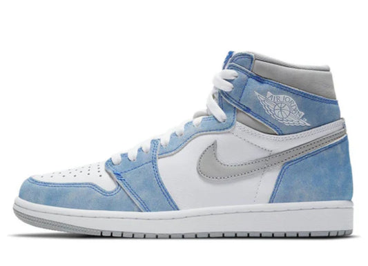 Air Jordan 1 Retro High OG 'Hyper Royal Light Smoke Grey'