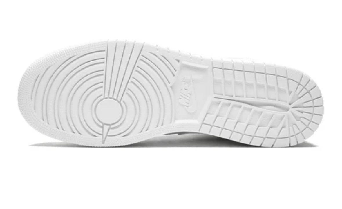Air Jordan 1 Retro Mid 'Triple White'