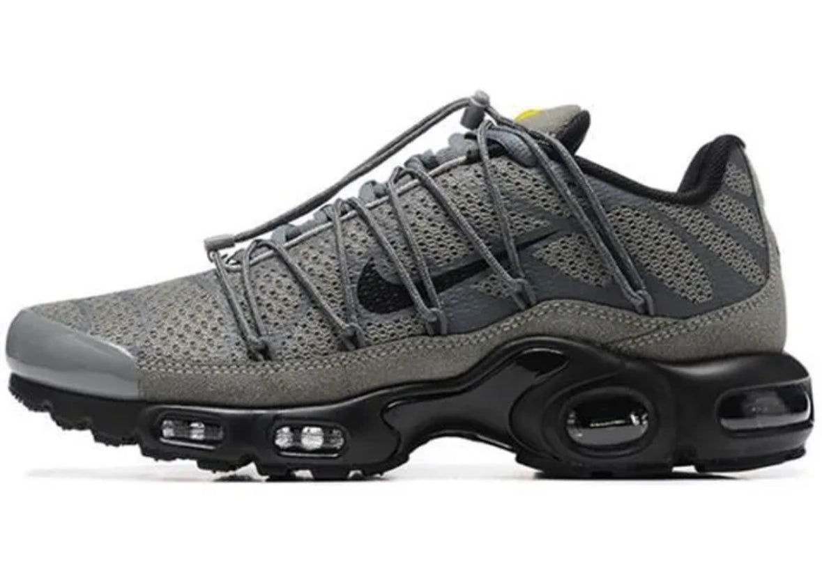 TN Utility ‘Wolf Grey Black’
