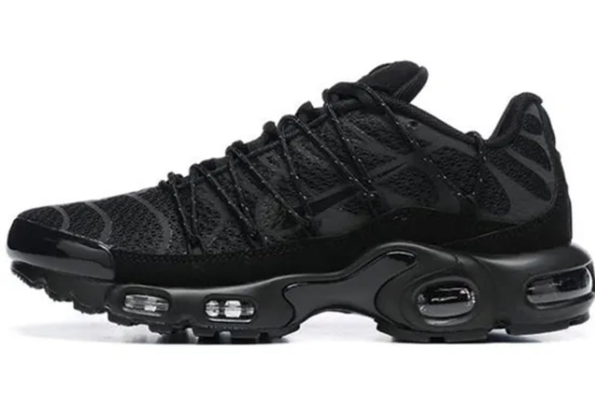 TN Utility ‘Full Black’