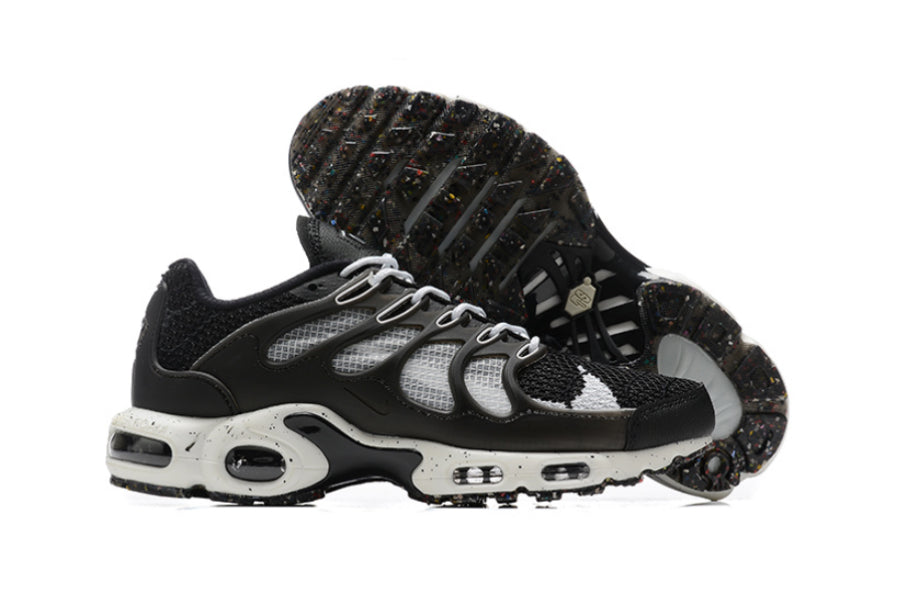 Nike Air Max Terrascape Plus 
 ‘Off Black’