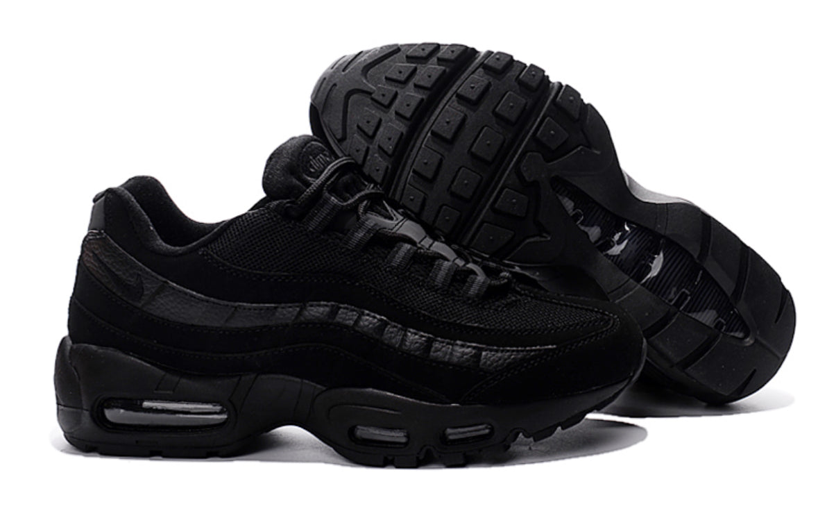 Air Max 95 ‘Triple Black’