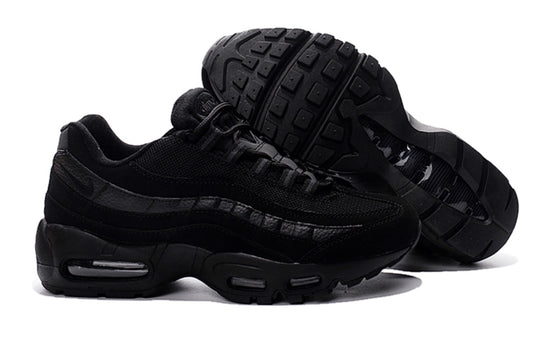 Air Max 95 ‘Triple Black’
