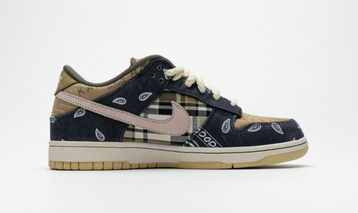 Dunk Low ‘Travis Scott’