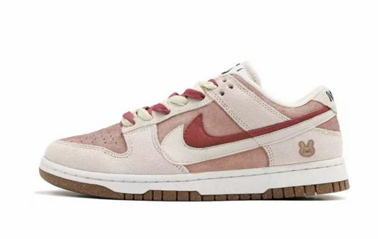 Dunk Low ‘85 Double Swoosh’
