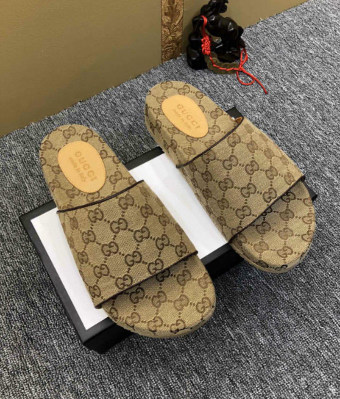 Sandales Gucci ‘B004’