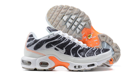 Tn air max plus ‘Essentiel’