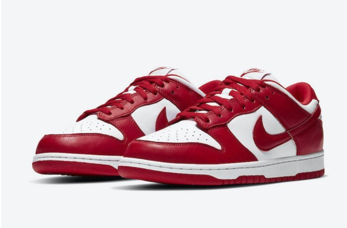 Dunk Low ‘University Red’
