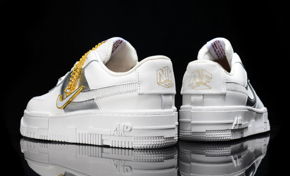 Air Force 1 Low Pixel ‘Grey Gold Chain’ 36/44