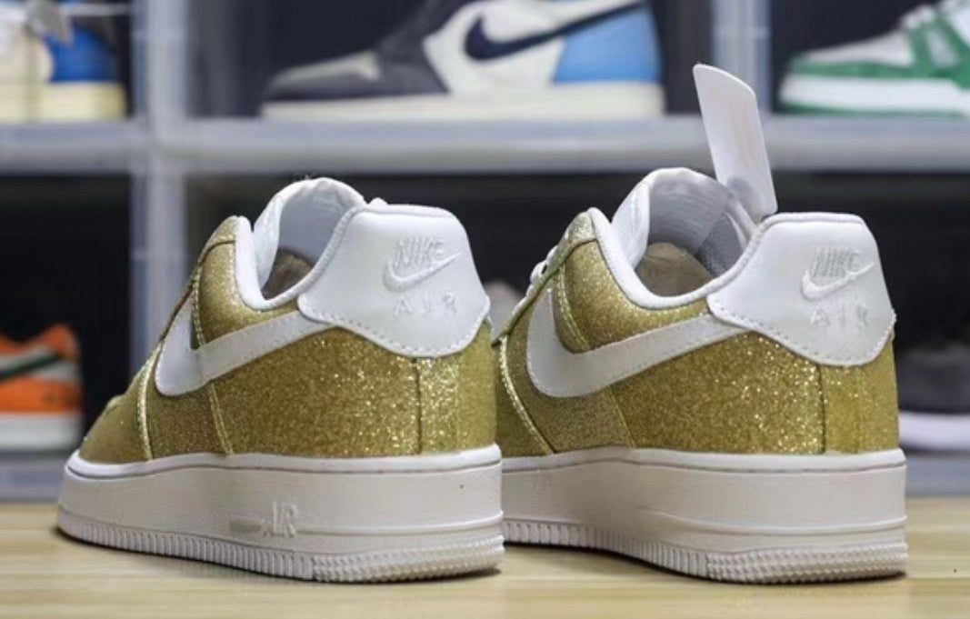 Air Force 1 Low ‘Glitter Gold’ 36/45