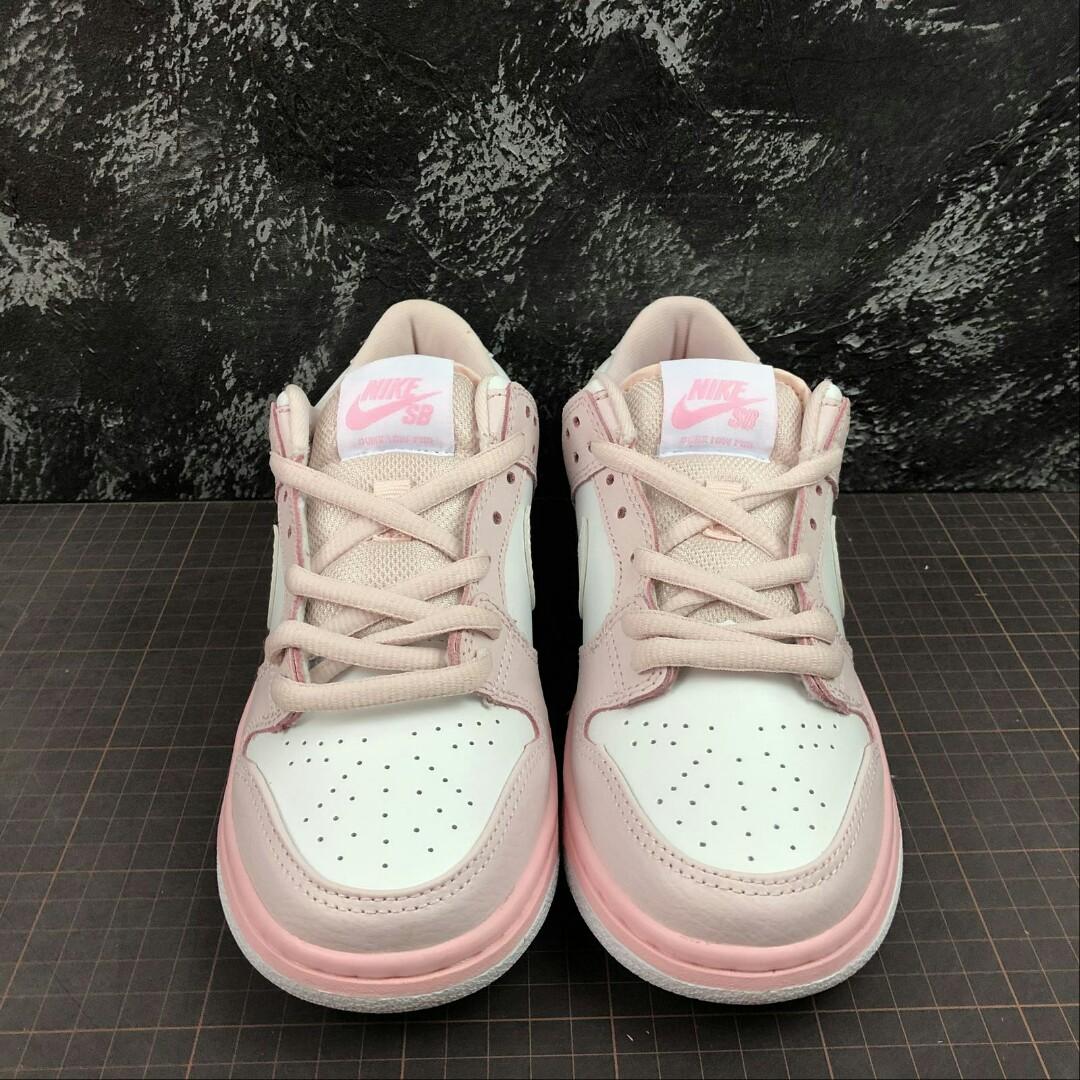 Nike Sb Dunk Low ‘Pink Pigeon x Staple’