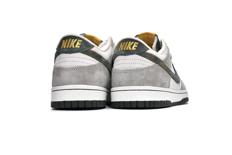 Dunk Low ‘Steamboy x Otomo Katsuhiro’