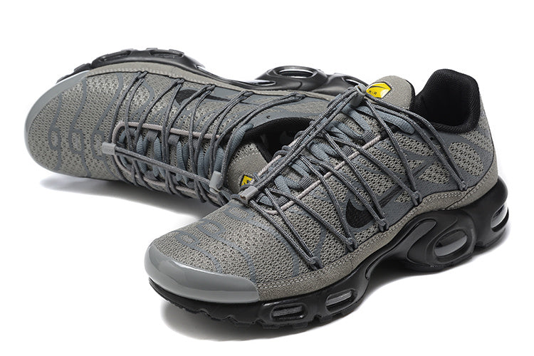 TN Utility ‘Wolf Grey Black’