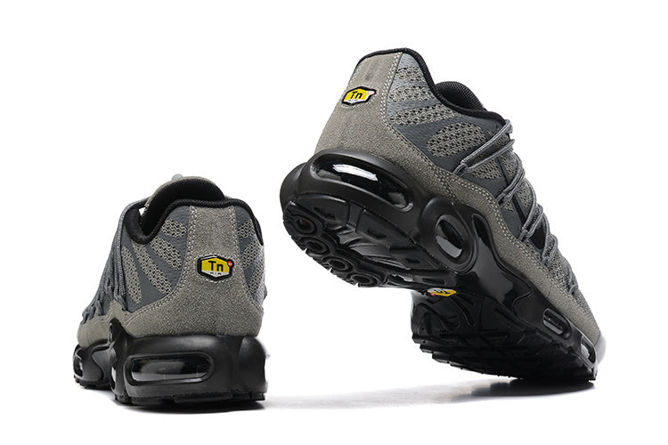TN Utility ‘Wolf Grey Black’