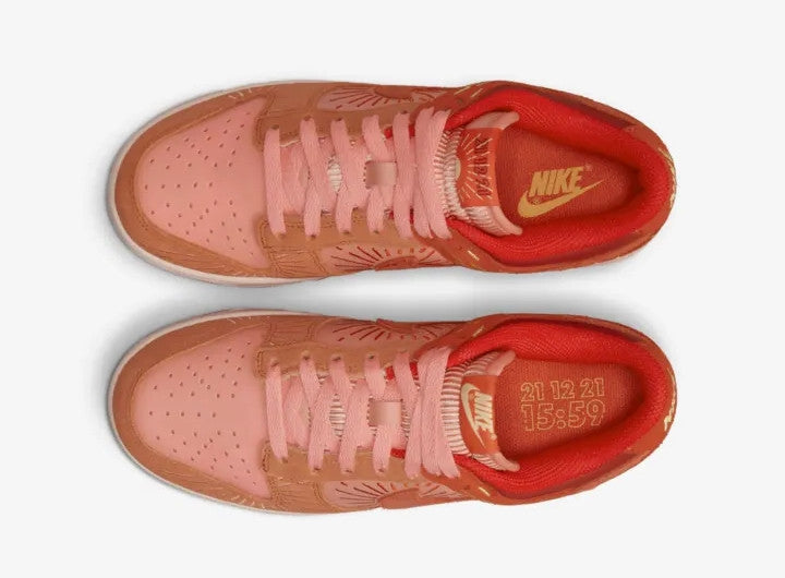 Dunk Low ‘Winter Solstice’