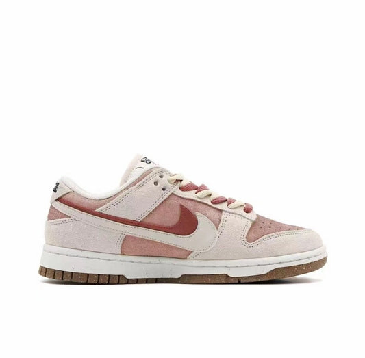 Dunk Low ‘85 Double Swoosh’